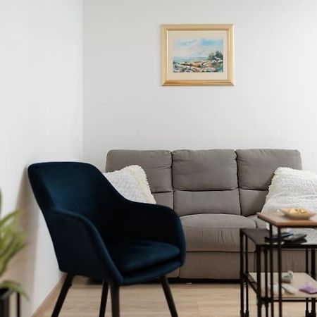 Apartment Dominicus Zara Esterno foto