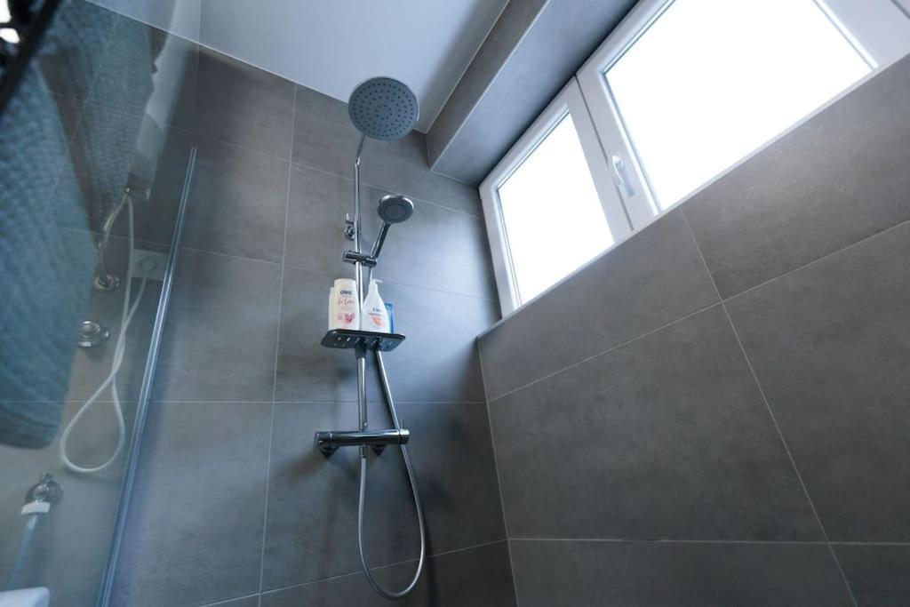 Apartment Dominicus Zara Esterno foto